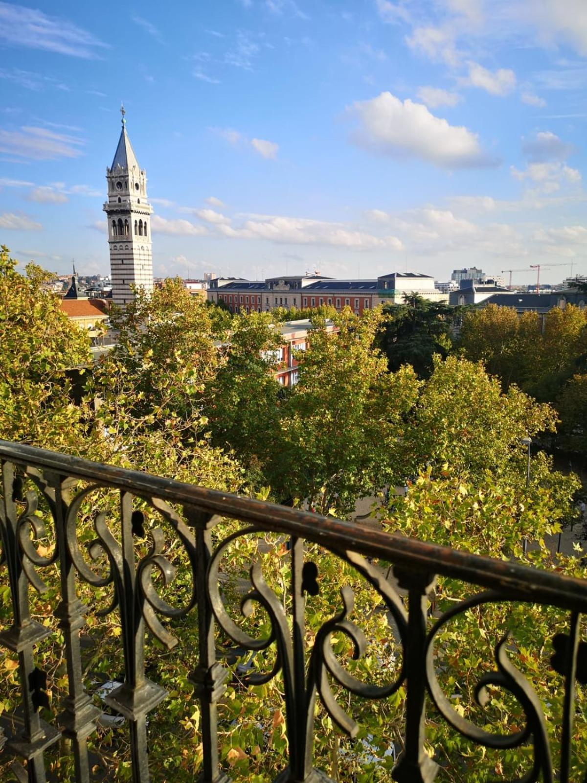 Madrid First Stop- Lope De Vega'S Dream Coliving Exterior photo