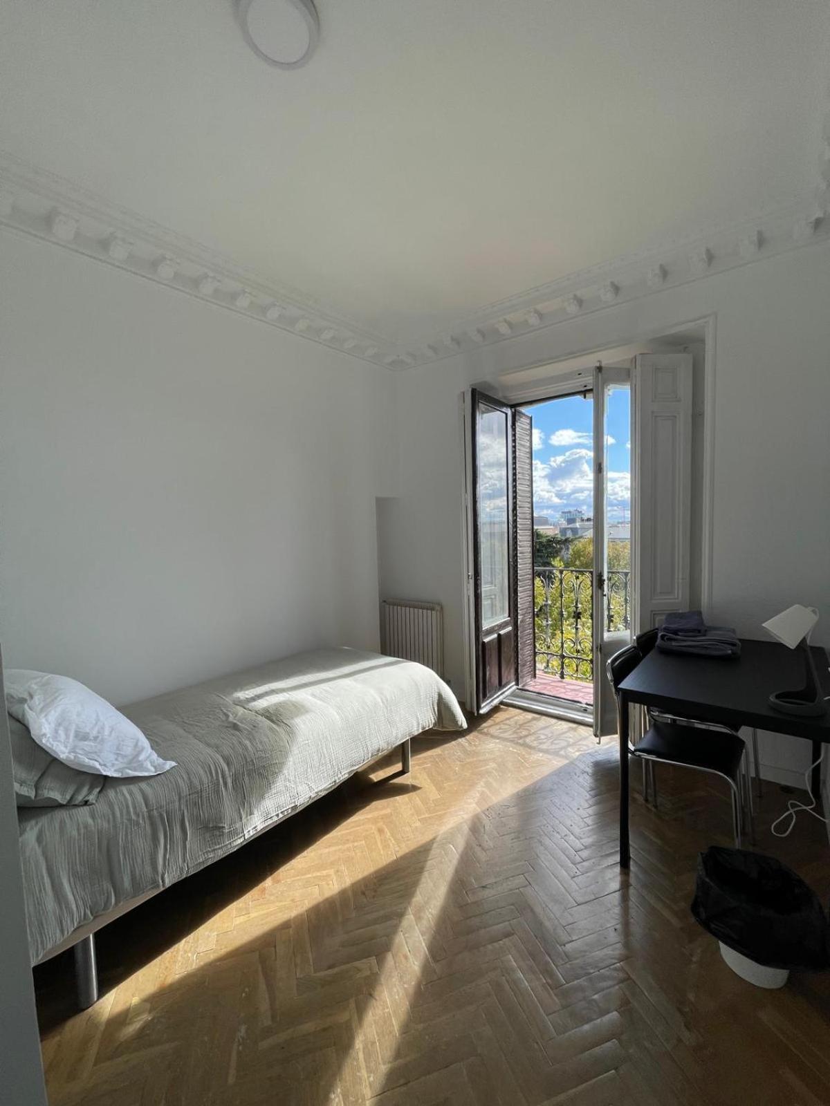 Madrid First Stop- Lope De Vega'S Dream Coliving Exterior photo